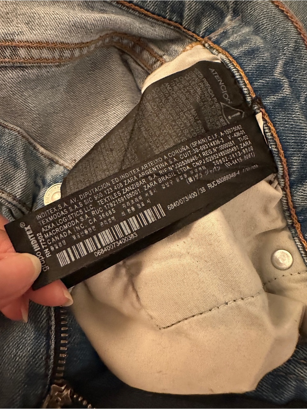 Zara Worn/Distressed Embroidered Floral Skinny Jeans - Picture 8 of 8